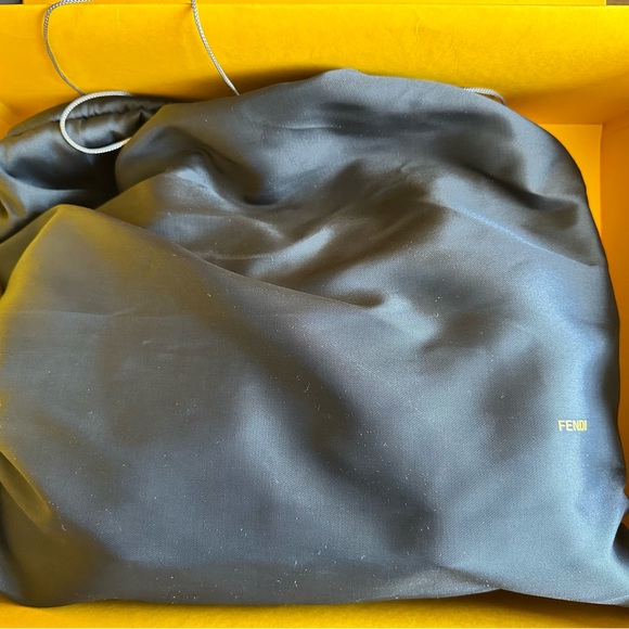 Fendi B. Leather Shoulder Bag - Picture 9 of 10